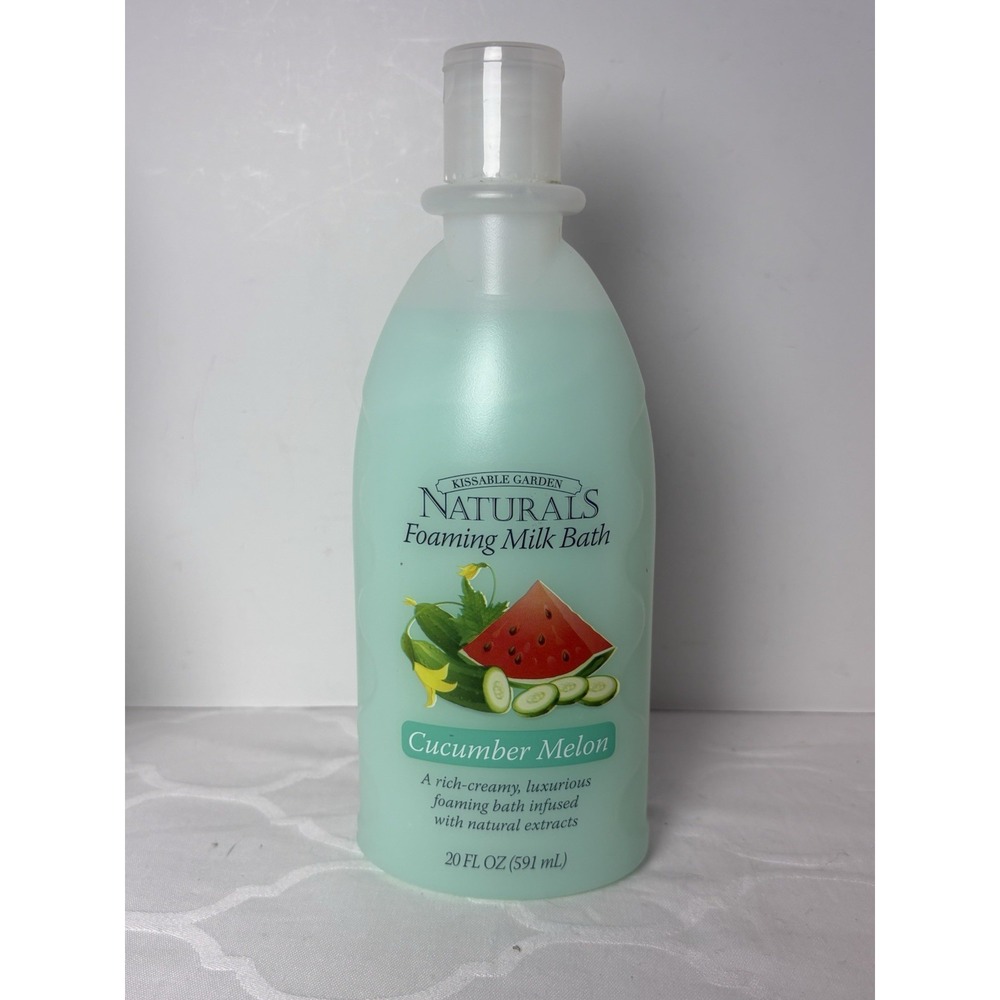Naturals Foaming Milk Bath Cucumber Melon  Kissable Garden Bubble Bath